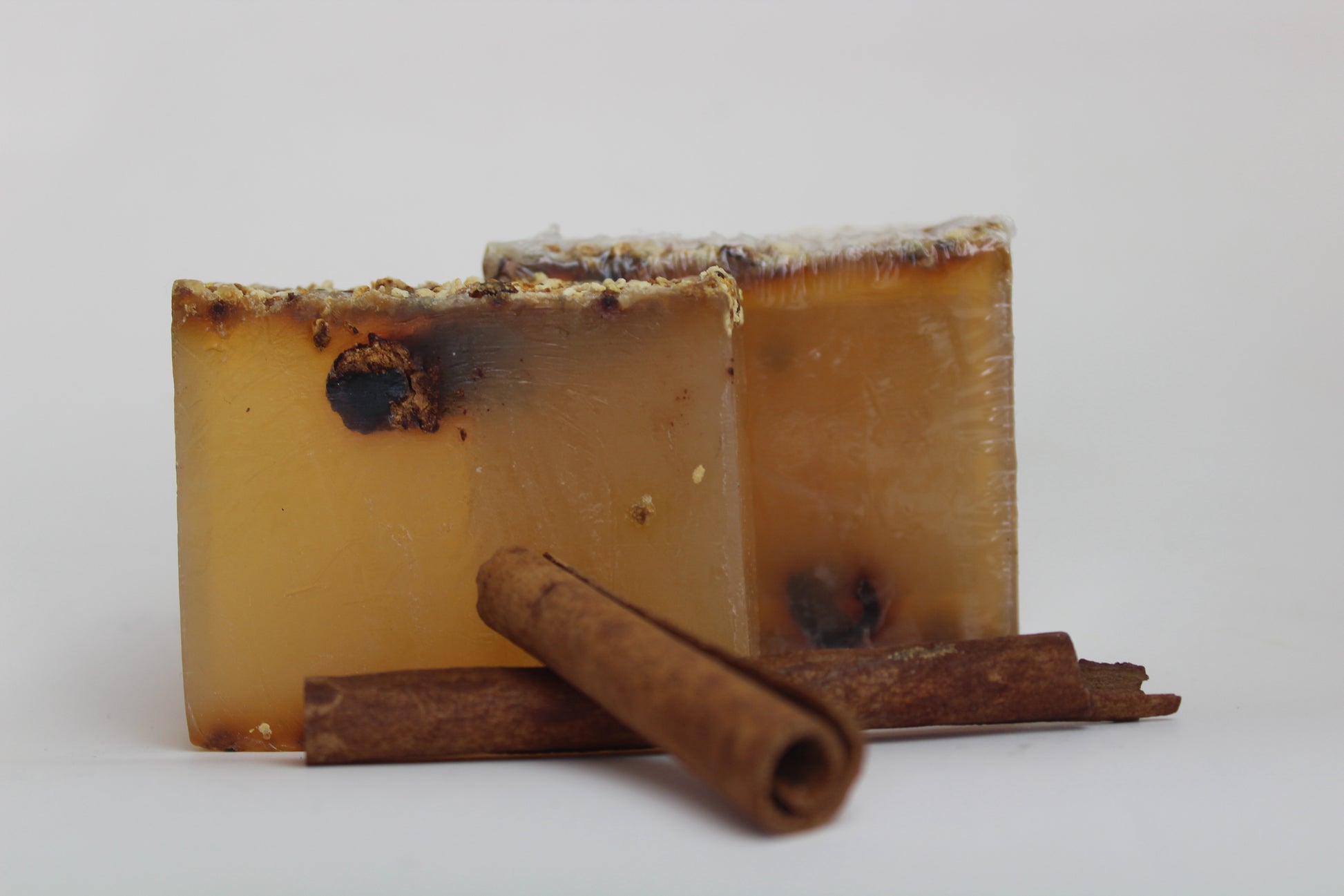 Natuurlijke glycerine zeep kaneel en sinaasappelschil 100 g