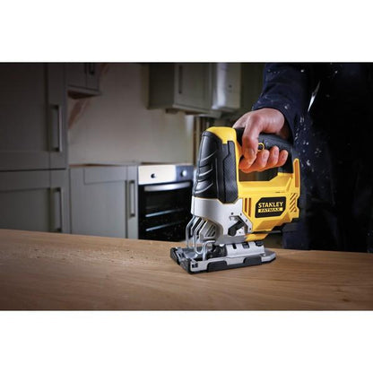 Sierra de calar Stanley FatMax 710 W
