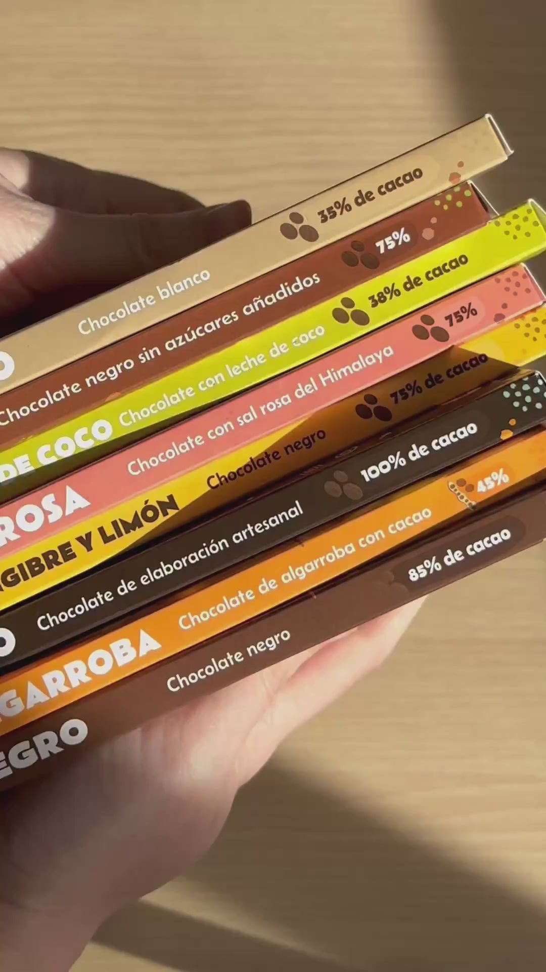 Pure chocoladereep 75% met hazelnoten ECO Planeta Huerto 70 g